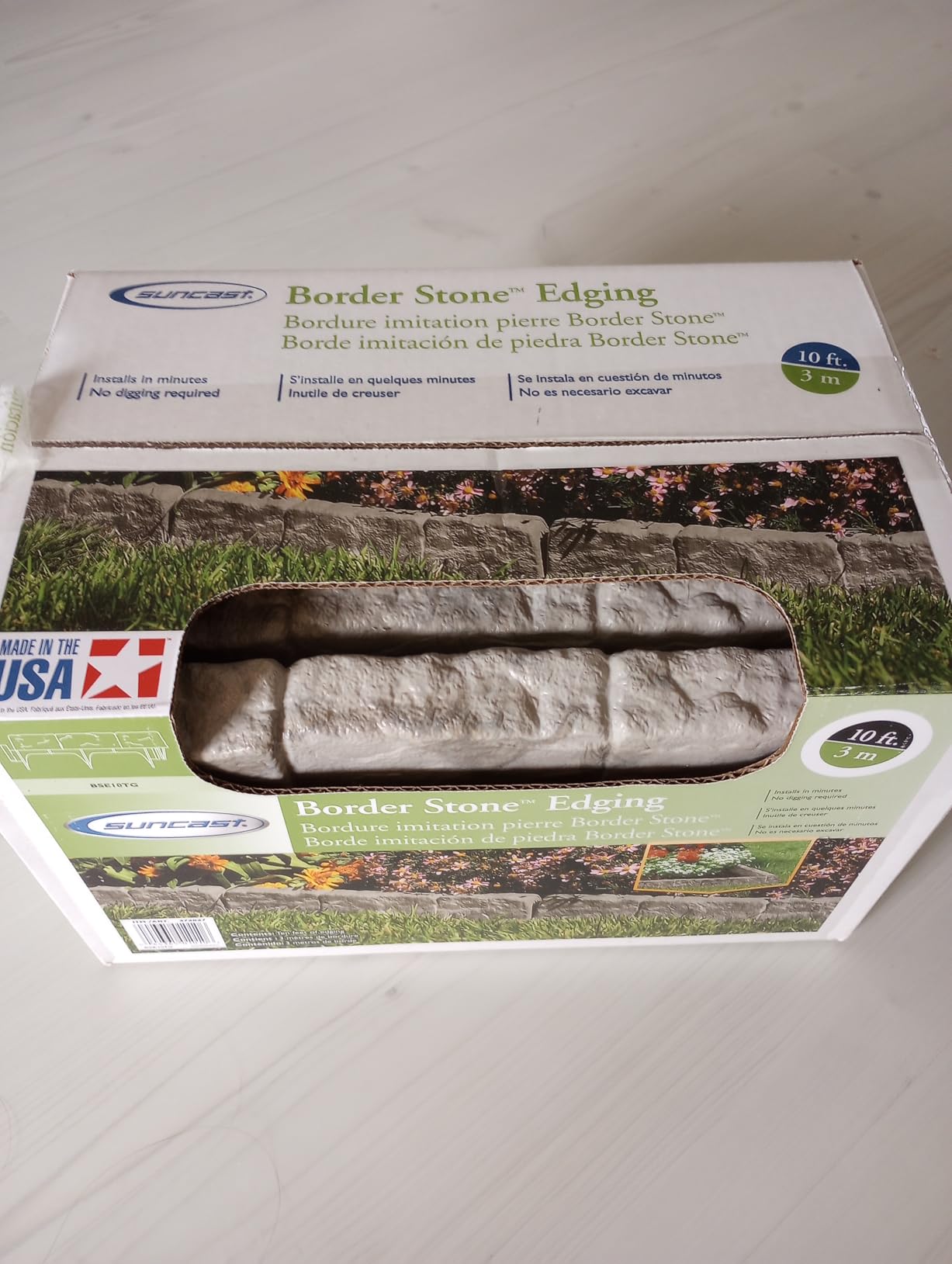 Suncast Interlocking Border Edging - Stone-Like Poly Construction for Garden, Lawn, and Landscape Edging - Water Resistant Border for Containing Trees, Flower Beds and Walkways - Light Taupe, 20 customer photo 1
