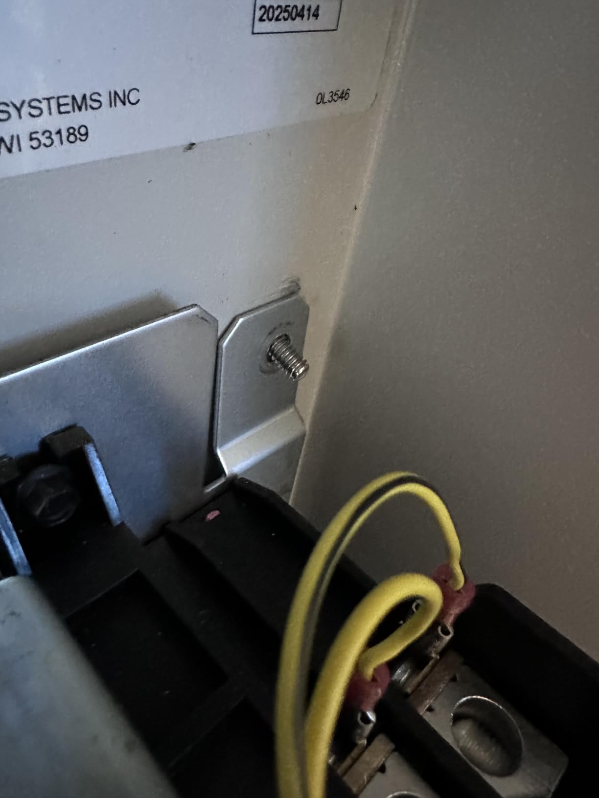 Generac RXG16EZA3 16-Circuit 100 Amp Automatic Transfer Switch | Whole House Generator Accessory, Integrated Load Center, Standby Ready, Outdoor NEMA 3, CUL Listed customer photo 1