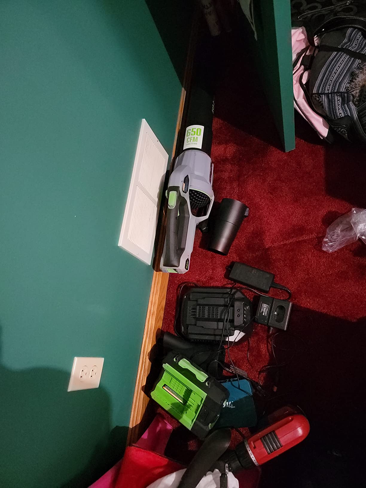 EGO Power+ Cordless Electric Leaf Blower, 650 CFM, With Battery - LB6504 customer photo 1