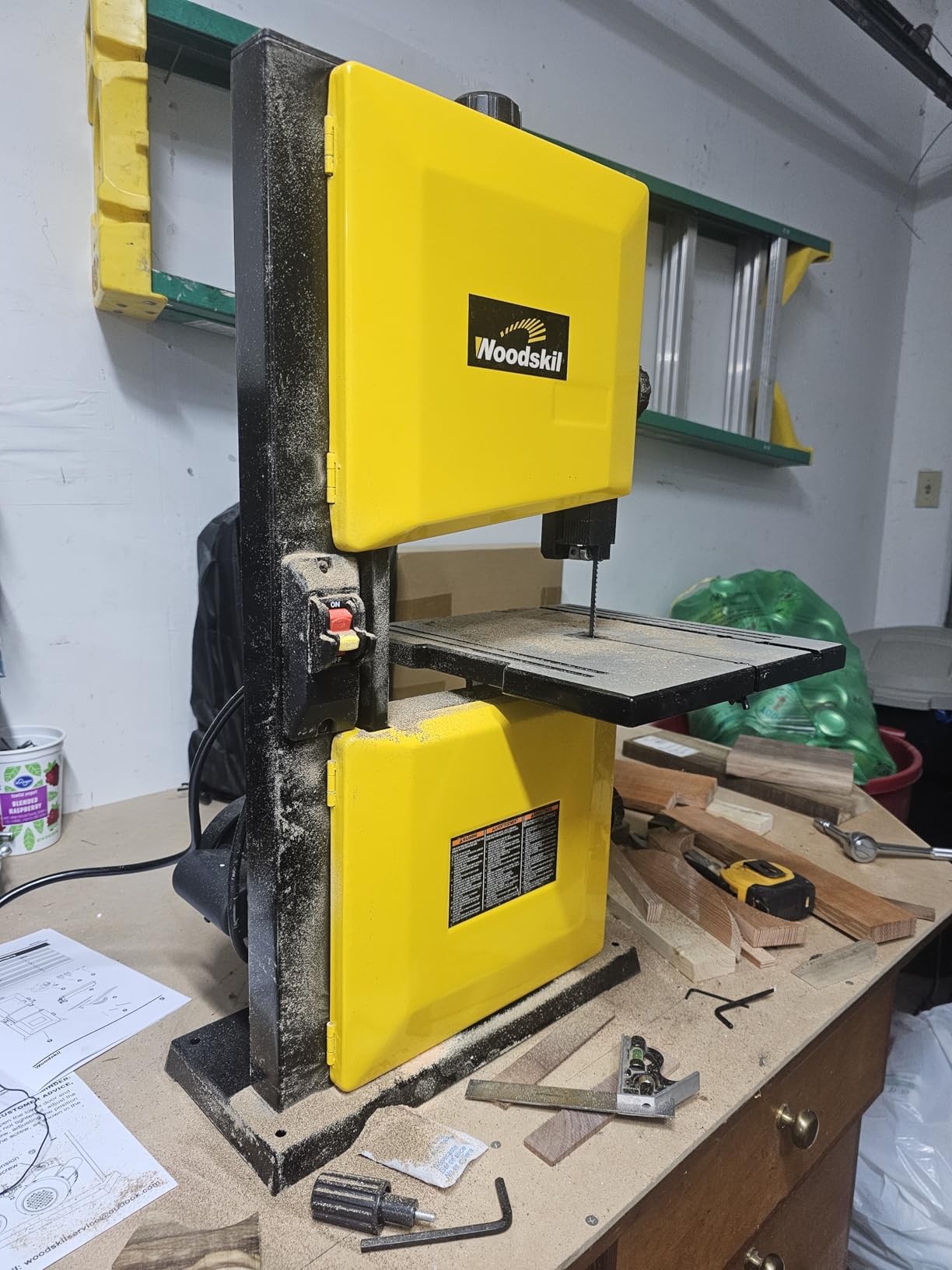 WOODSKIL 9-Inch Band Saw, 3-Amp Benchtop Bandsaw, 2500 FPM Blade Speed | 3-1/2-Inch Cutting Depth, 9-Inch Cutting Width, 0-45° Cast Aluminum Table and Steel Base, Ideal Bandsaw for Woodworking customer photo 1