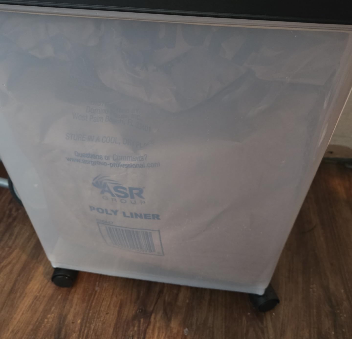 IRIS USA Dog Food Storage Container, Up to 54 lbs, Black, Made in USA | Wheels for Mobility, Airtight Seal, BPA-Free, Best for Bird Seed, Cat food, Cat Litter, Chicken Feed, Pellets, Flour, Rice customer photo 2