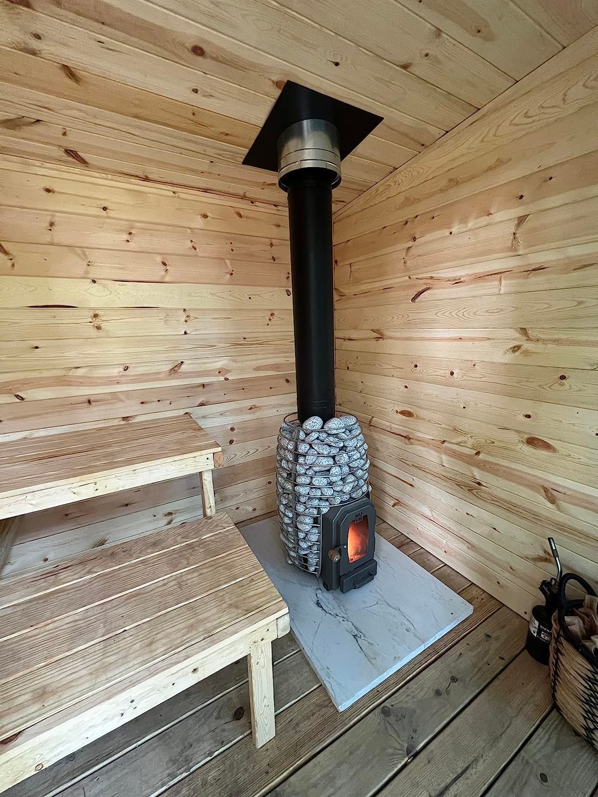 HUUM Hive Wood 13 kW Sauna Stove, 198 pounds of Rounded Olivine Stones Included customer photo 1