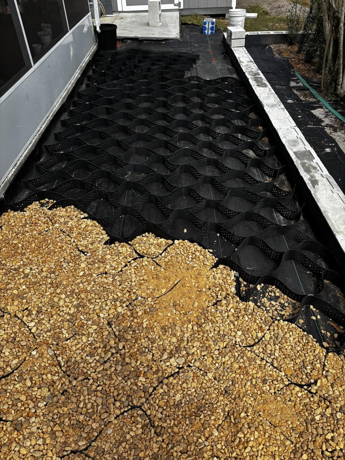 VEVOR Ground Grid 25 ft x 9.5 ft, 1885 lbs per Sq Ft Load Geo Grid, 3