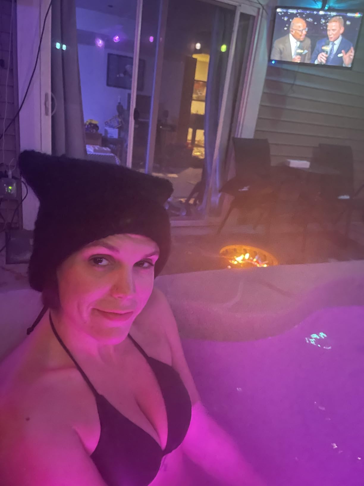 Lifesmart 4-Person Plug & Play 13-Jet Hot Tub Spa and Thermal Cover, Sand customer photo 2