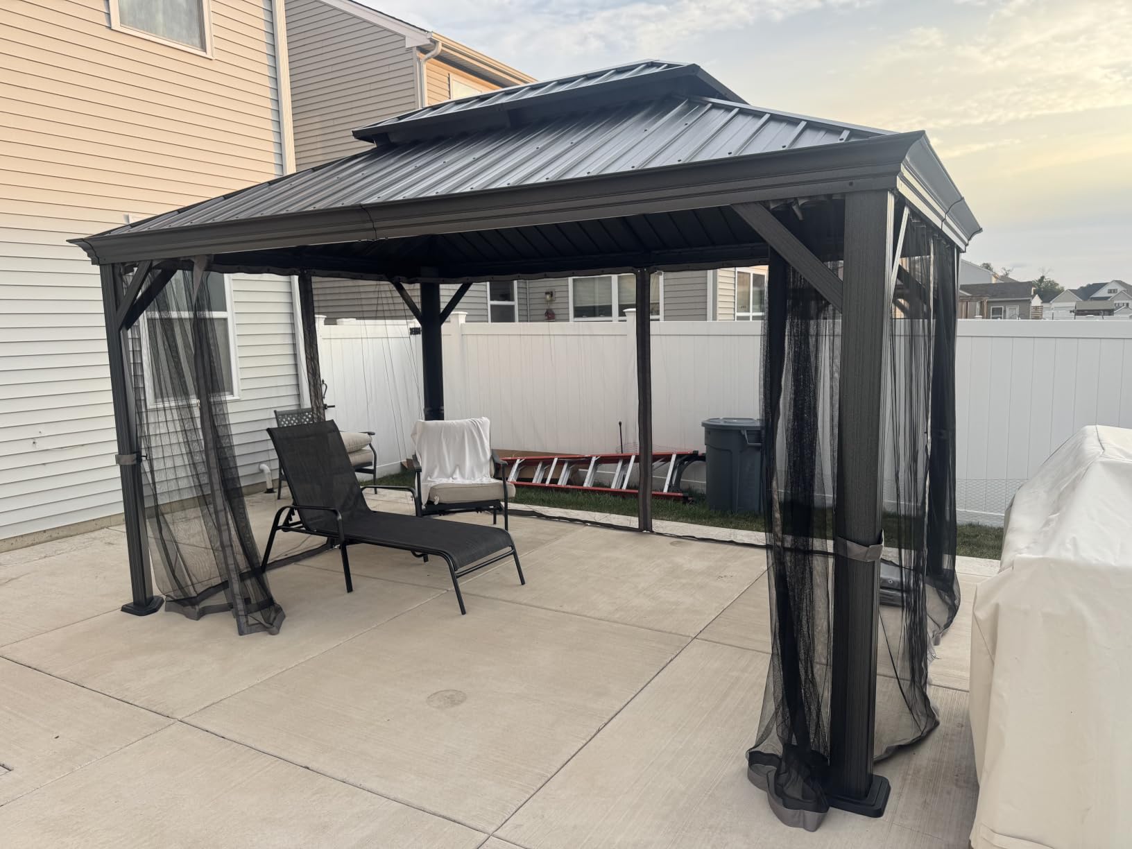 Kozyard Alexander 10' x 12' Hardtop Gazebo, Aluminum Frame customer photo 1