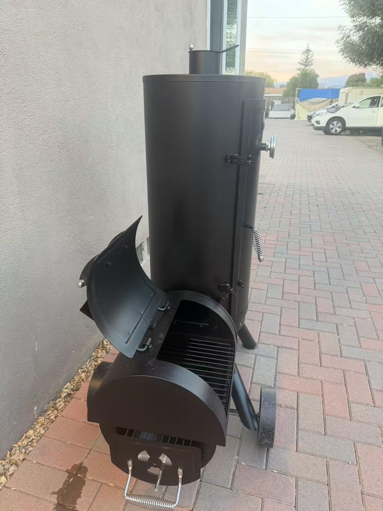 Captiva Designs Heavy Duty Outdoor Smoker,Extra Large Cooking Area(941 sq.in. in Total) Offset Smoker, Best Charcoal Smoker and Grill Combo for Outdoor Garden Patio and Backyard Cooking customer photo 1
