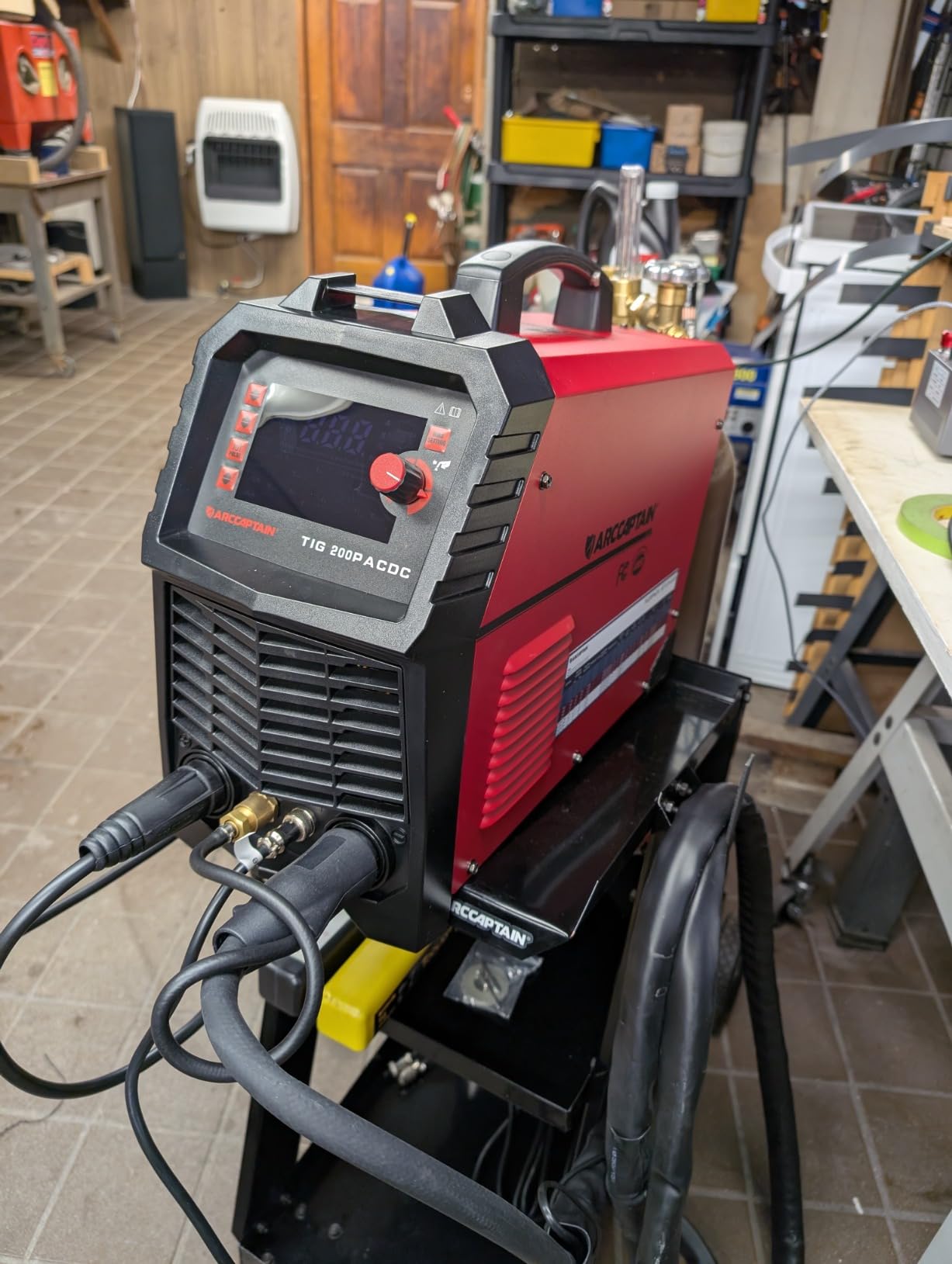 ARCCAPTAIN TIG Welder 200A, High Frequency 110v/220v Dual Voltage TIG/Stick/Arc 2 in 1 Welder LED Digital Display Welding Machine with 2T/4T Function and Tungsten Electrode customer photo 2