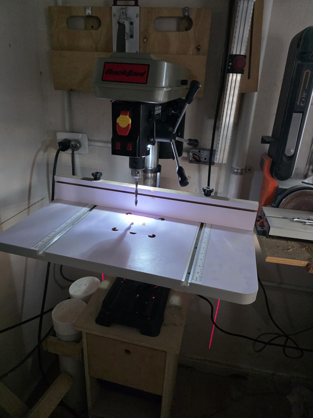 BUCKTOOL 10-Inch Drill Press 6.2 Amp 3/4 HP Bench Drill Press 5-Speed Benchtop Drilling Machine with LED Work Light customer photo 1