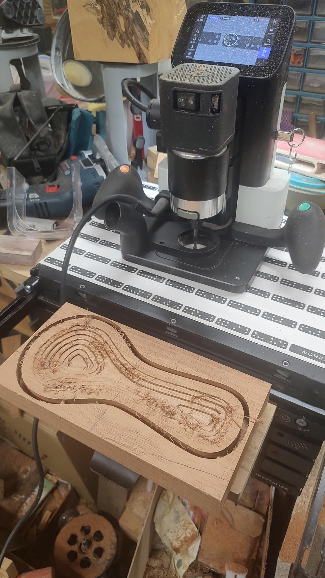 Shaper Origin Handheld CNC Router - CNC Level Precision Cutting - Portable - Inlays, Custom Joinery, Engraving, Lettering, Fine Woodworking customer photo 1