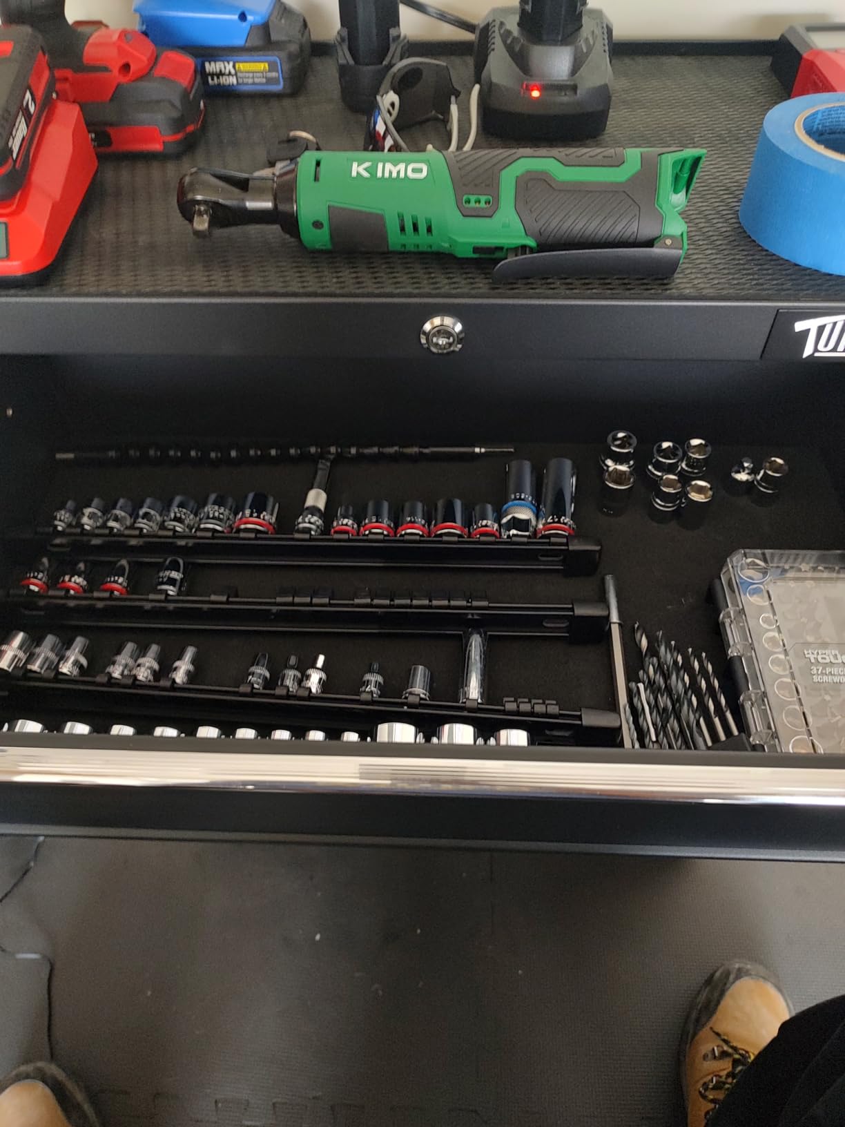 TUFFIOM 5-Drawer Rolling Tool Chest w/Drawers & Lock, Tool Storage Cabinet with Lockable Wheels, Top Cushion & Drawer Liners customer photo 1