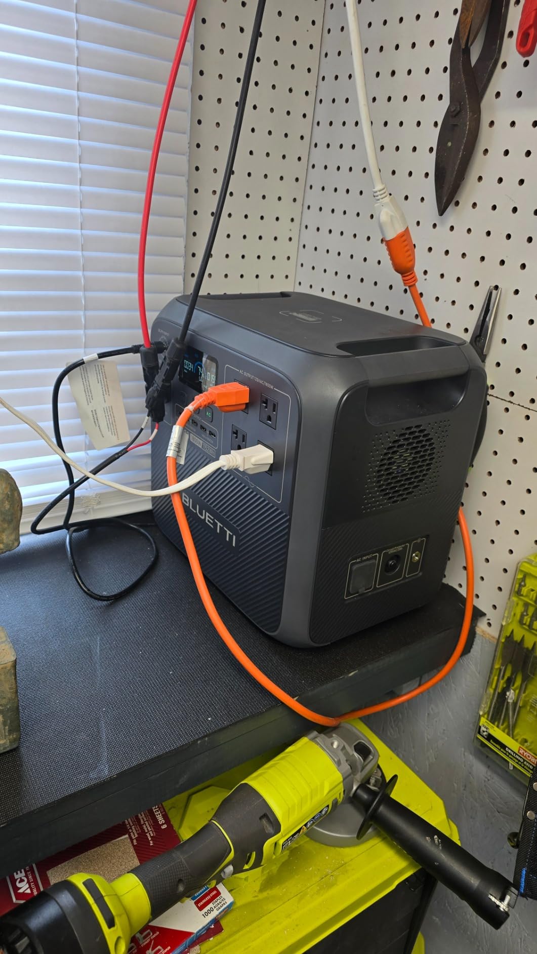 BLUETTI Portable Power Station AC180, 1152Wh LiFePO4 Battery Backup w/ 2 1800W (2700W peak) AC Outlets, 0-80% in 45Min, Solar Generator for Camping, Off-grid, Power Outage customer photo 1