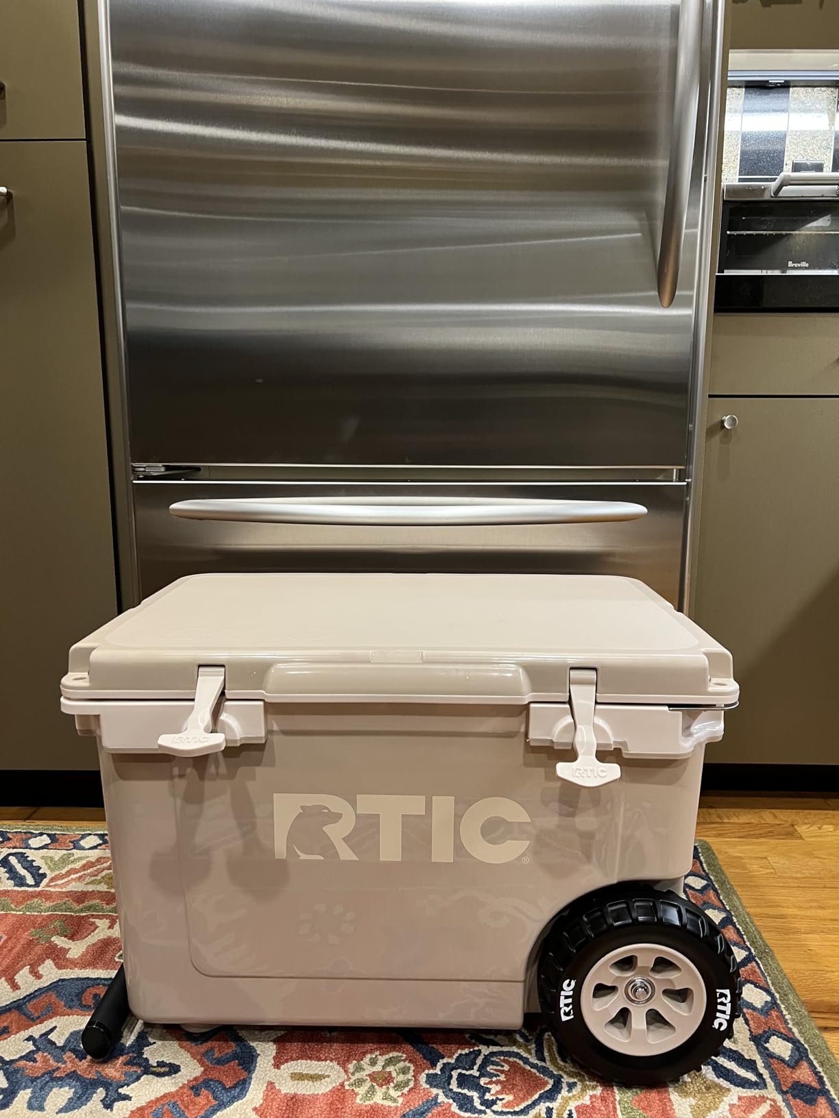RTIC 52 Quart Ultra-Light Wheeled Hard Cooler Insulated Portable Ice Chest Box for Beach, Drink, Beverage, Camping, Picnic, Fishing, Boat, Barbecue, 30% Lighter Than Rotomolded Coolers customer photo 2