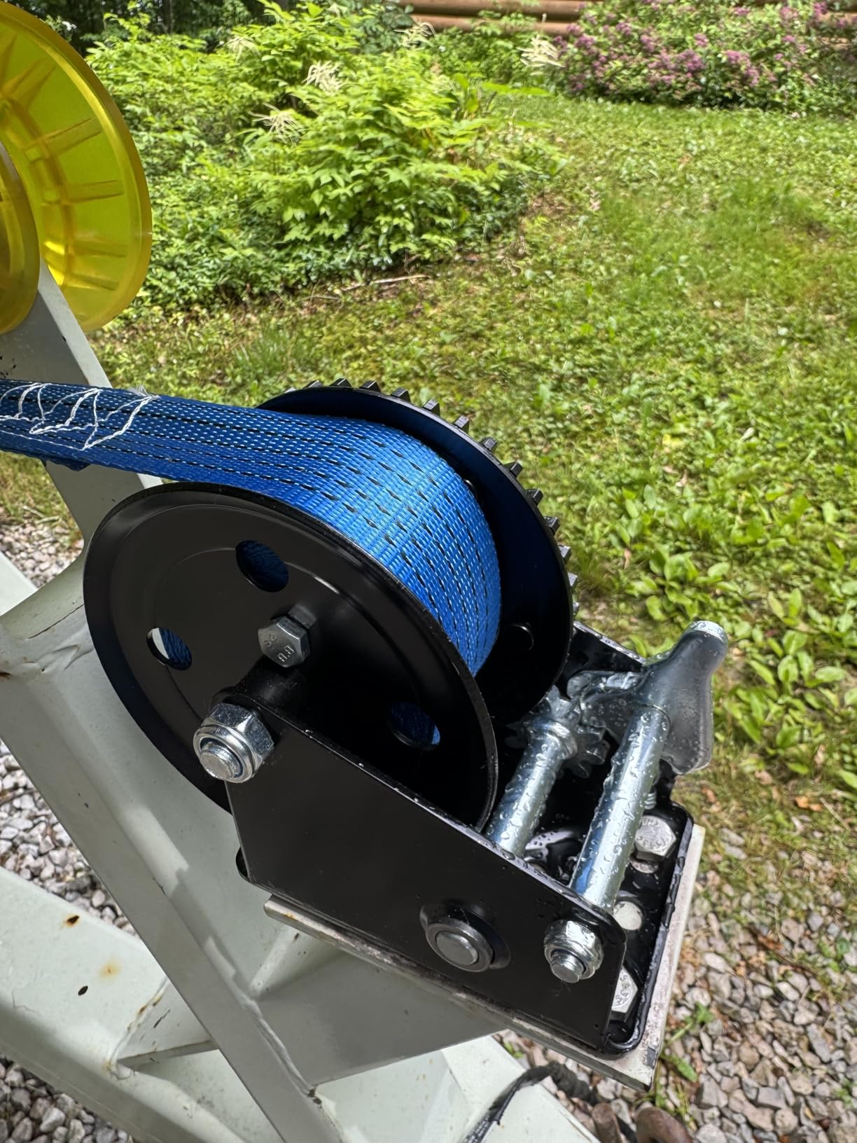 1600lbs Heavy Duty Boat Trailer Winch with 26FT Strap, 2-Way Ratchet & 4:1 Gear Trailer Winch, Portable Hand Crank Winch customer photo 1