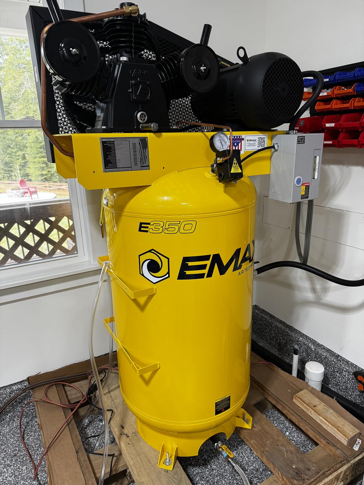 EMAX 80 Gal Electric Air Compressor, 7.5HP, 26 CFM, 2 Stage, 200 Max PSI | Auto Drain, High-Performance Airflow & Power, Manual Tank Drain, Splash Lubricated Pump, Industrial-Grade Durability customer photo 1