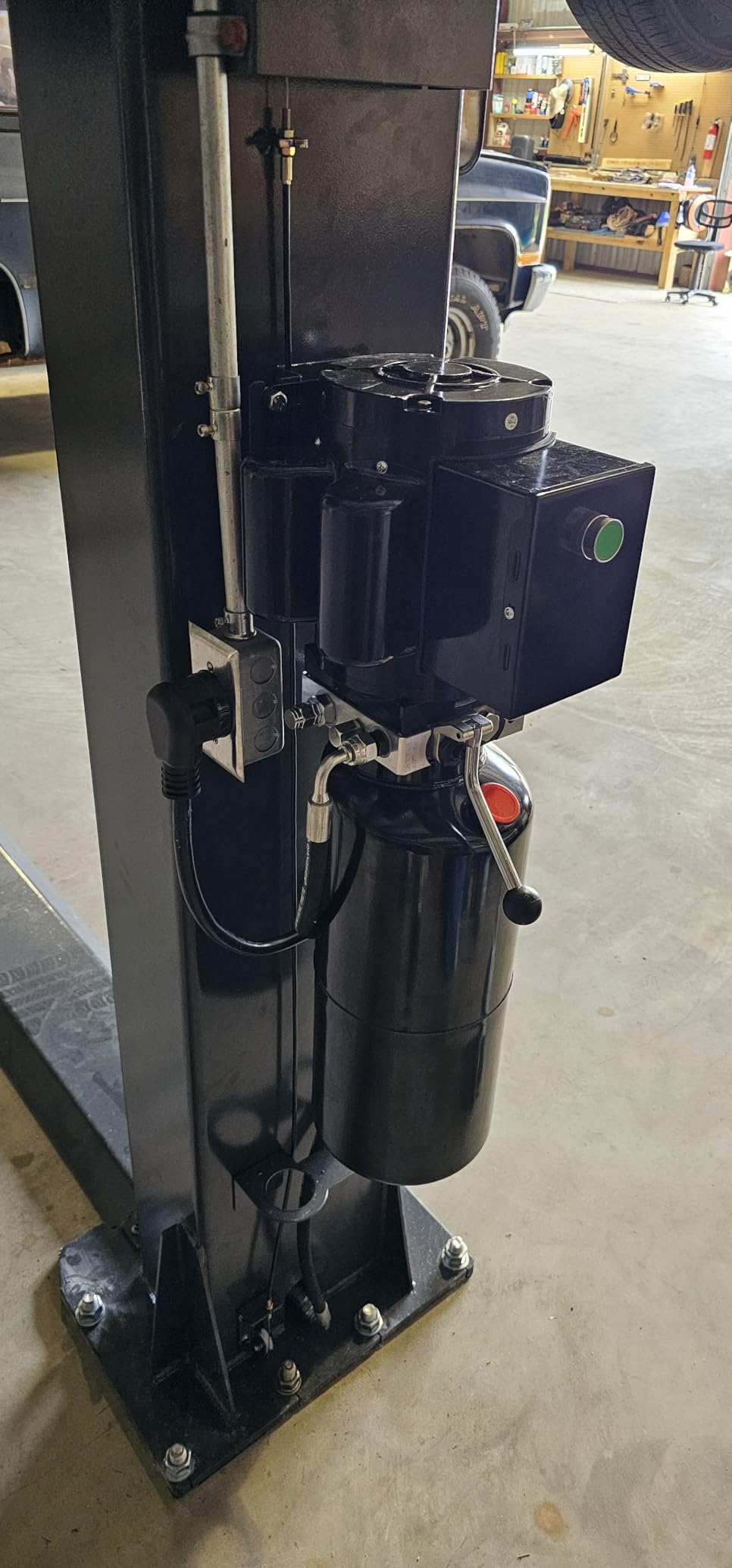 12000 Lbs 4.0HP Two Post Lift Single Lock Release Auto Lift Car Lift 2-Post Lift Truck Hoist customer photo 1