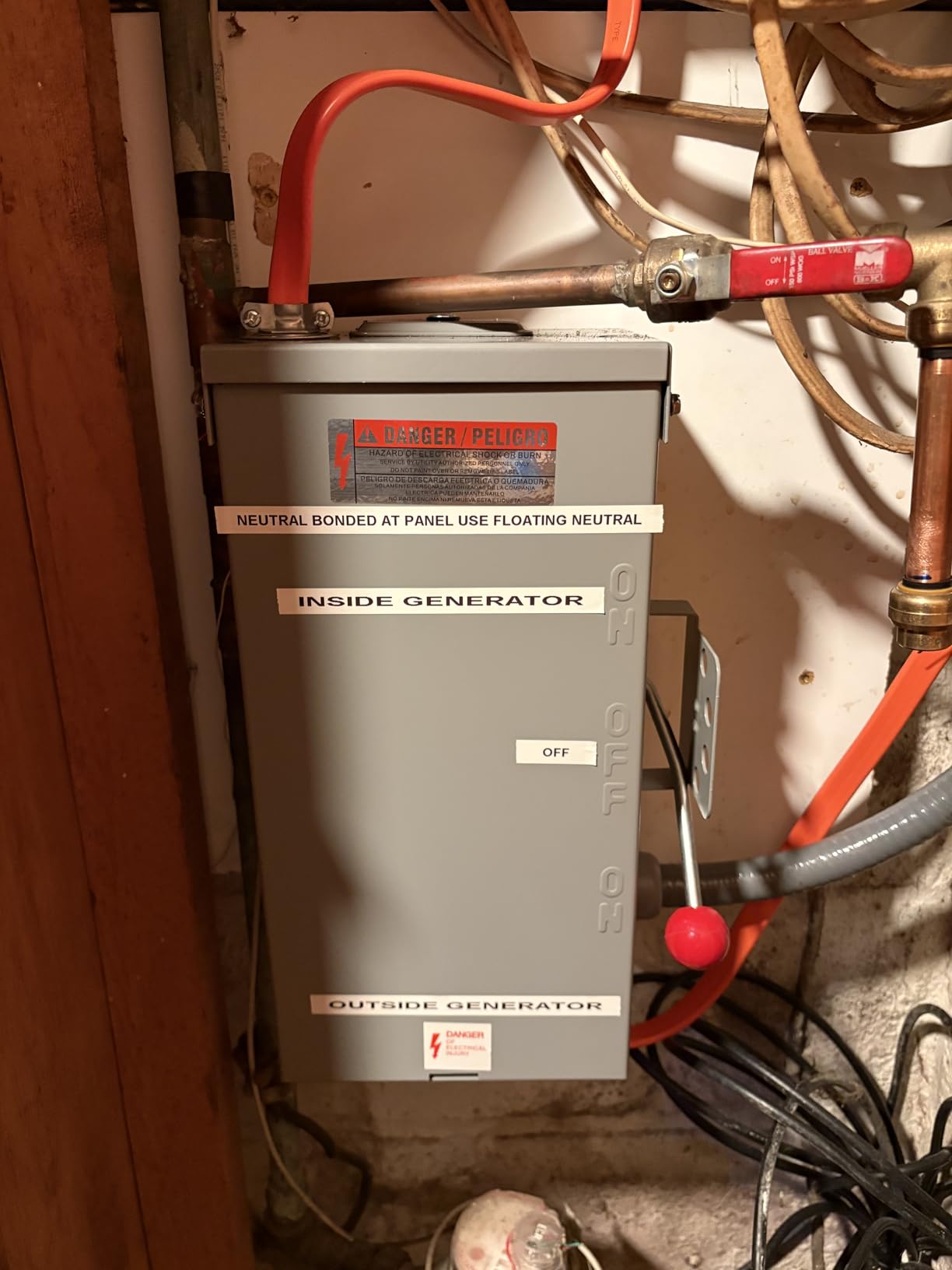 100A Generator Transfer Switch, 24000W General-Duty Double-Throw Safety Switch, 120/240-Volt, Stronger Stability, NEMA 3R Standards for Outdoor and Indoor customer photo 2