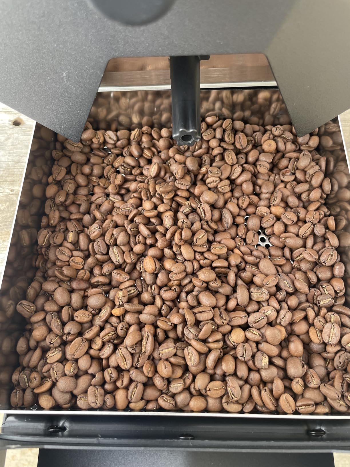 500g Automatic Coffee Roaster Machine for Home Use Wth Smoke Filter(Suitable for Light Roasting), The Smoke Pipes (Suitable for Medium and Dark Roasting) and Chaff Collector customer photo 1