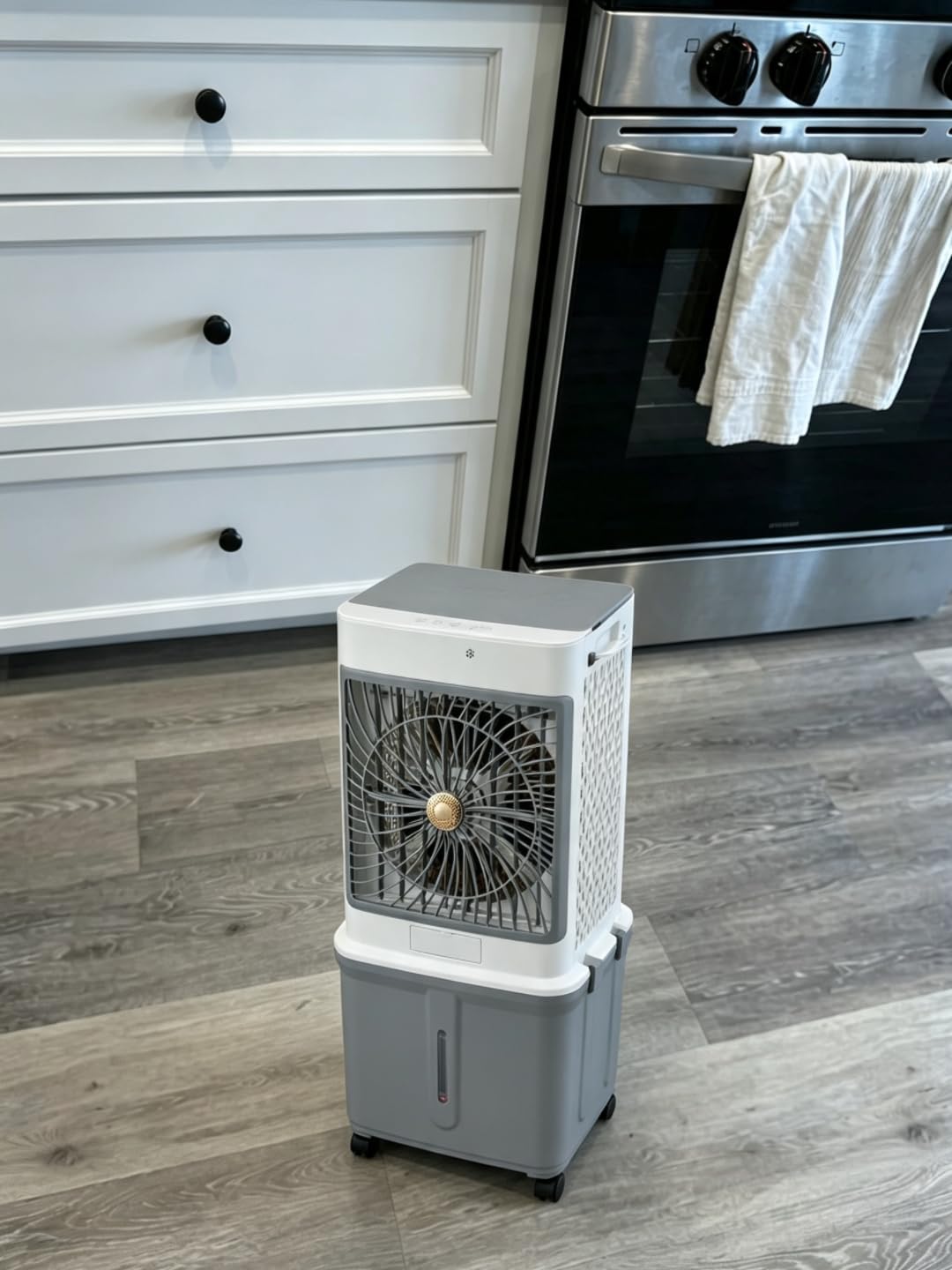 Swamp Coolers Portable Air Conditioners, 10-Gallon Evaporative Air Cooler | Windowless AC Unit with 120° Oscillation, 3 Speeds & Detachable Tank, Cooling Fan That Blows Cold Air for Garages, Patios customer photo 2
