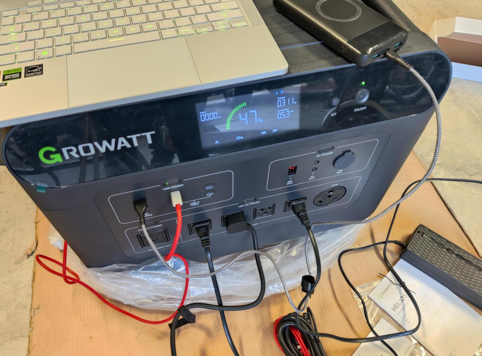 GROWATT HELIOS 3600 Portable Power Station, 3600Wh LFP Battery, Expandable to 240V/7200W AC Output customer photo 1