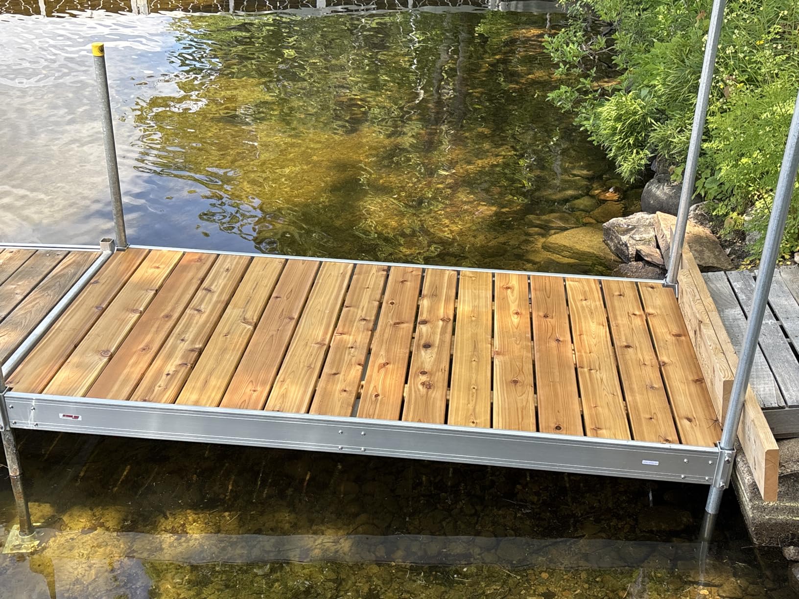 Extreme Max 3006.8864 Modular DIY Aluminum Dock Lightweight Frame with Galvanized Posts Create Your Own Configuration - 8' x 4' customer photo 2