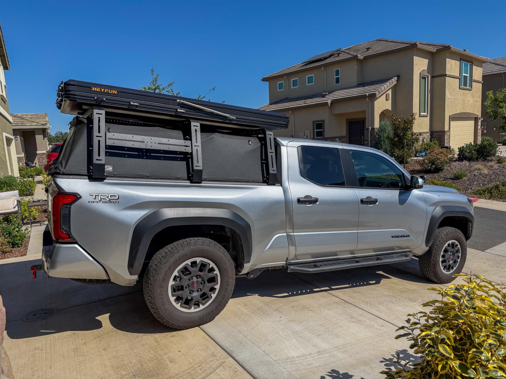 Adventurer Pro Rooftop Tent Hard Shell with Side Awning&LED Light Strip, 2-3 Person Roof Top Tent for 4 Season Camping, Aluminum Pop Up Roof Tent for Truck Jeep SUV Van Trailer customer photo 2