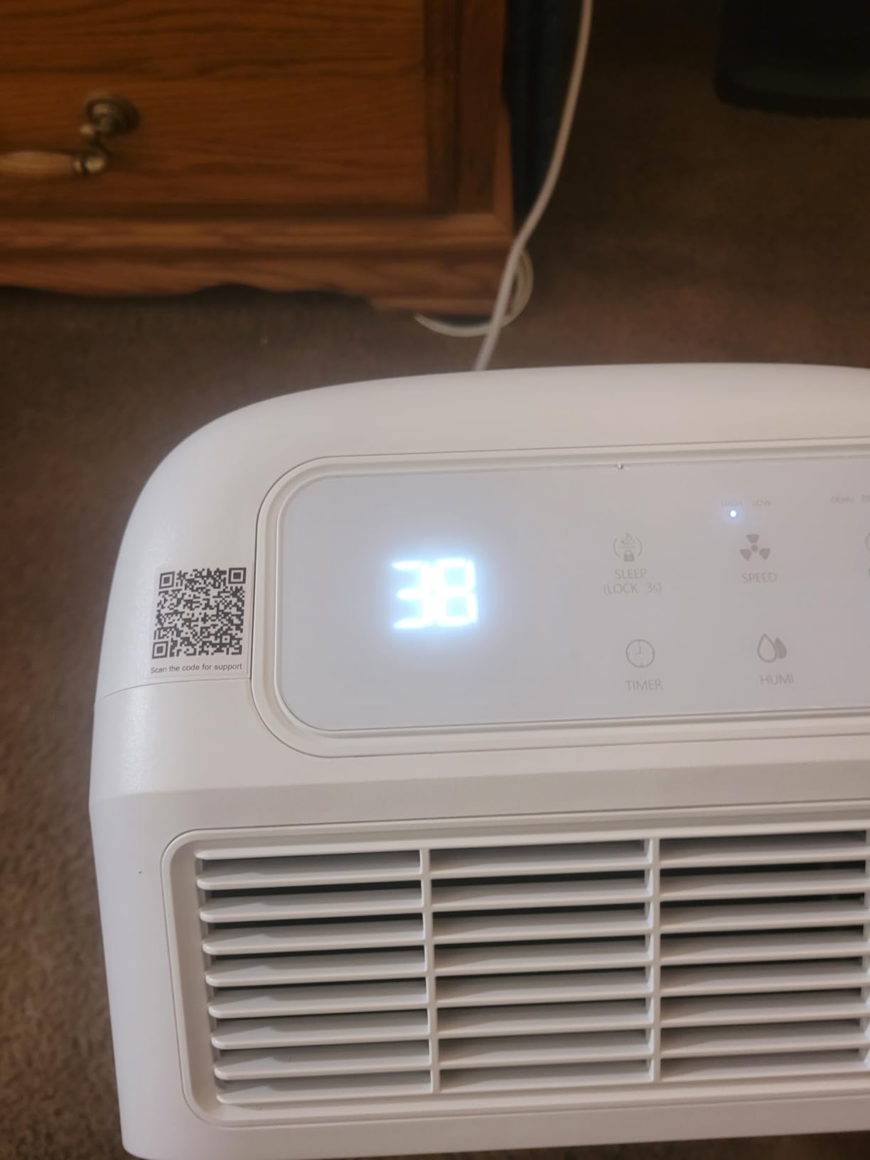 KNKA 2500 Ft Max 34 Pints Dehumidifier for Basement with Drain Hose, White customer photo 2