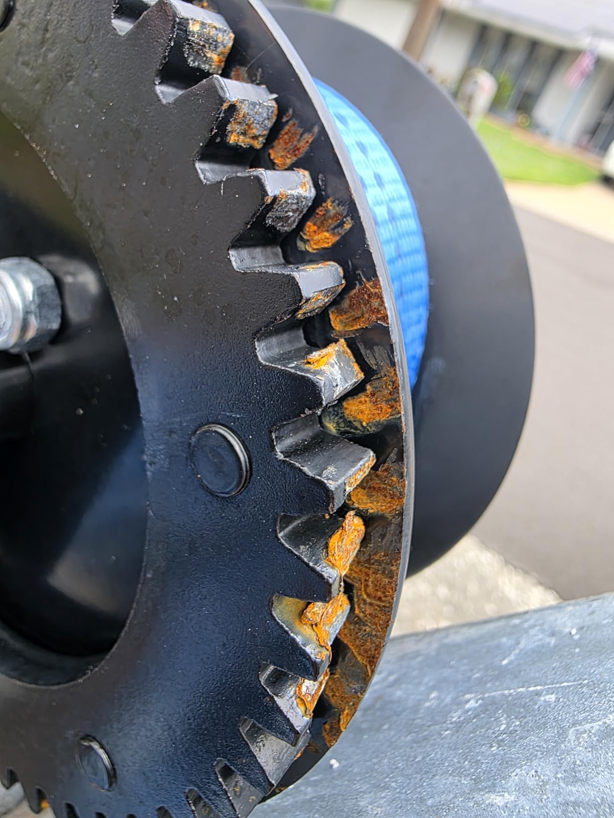 Kolvoii 3500 lb Boat Trailer Winch, 33 ft Strap, 2-Speed 4:1/8:1, Two-Way Ratchet, Galvanized Finish customer photo 2