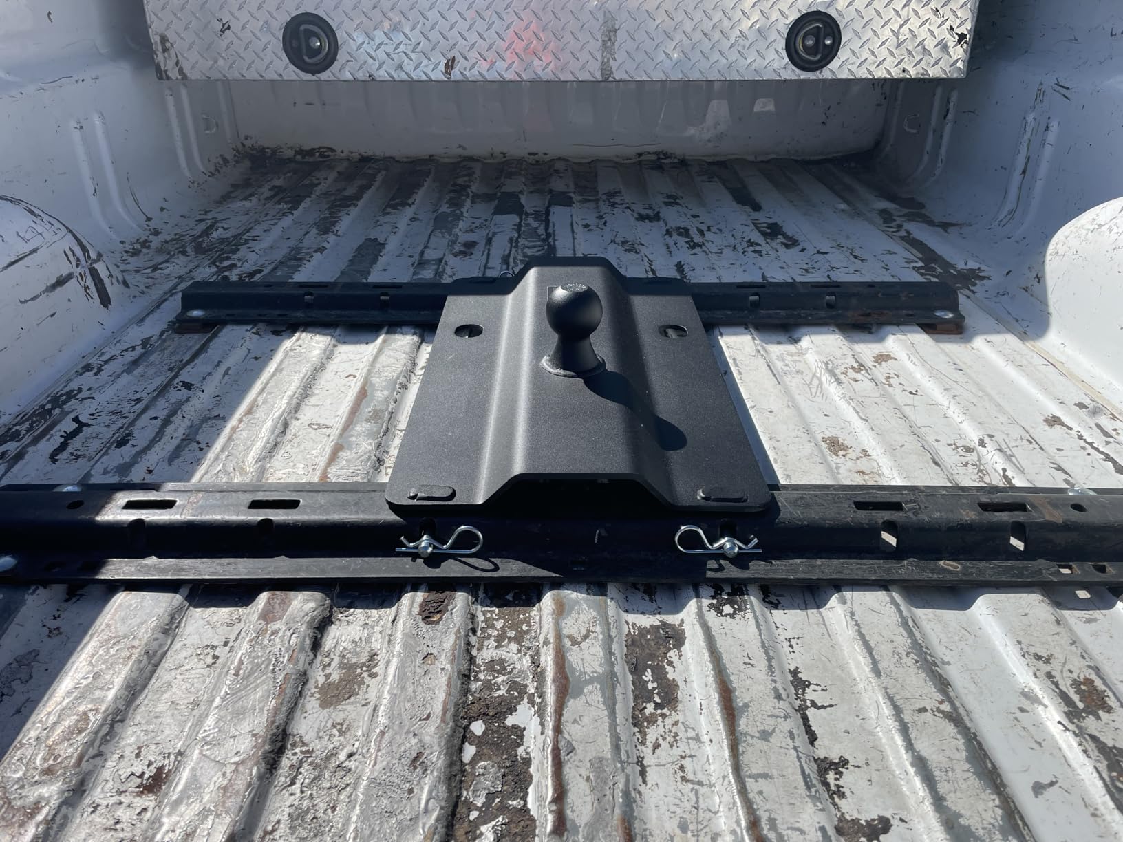 Gooseneck Hitch Plate, 5th Wheel Adapter with 2-5/16