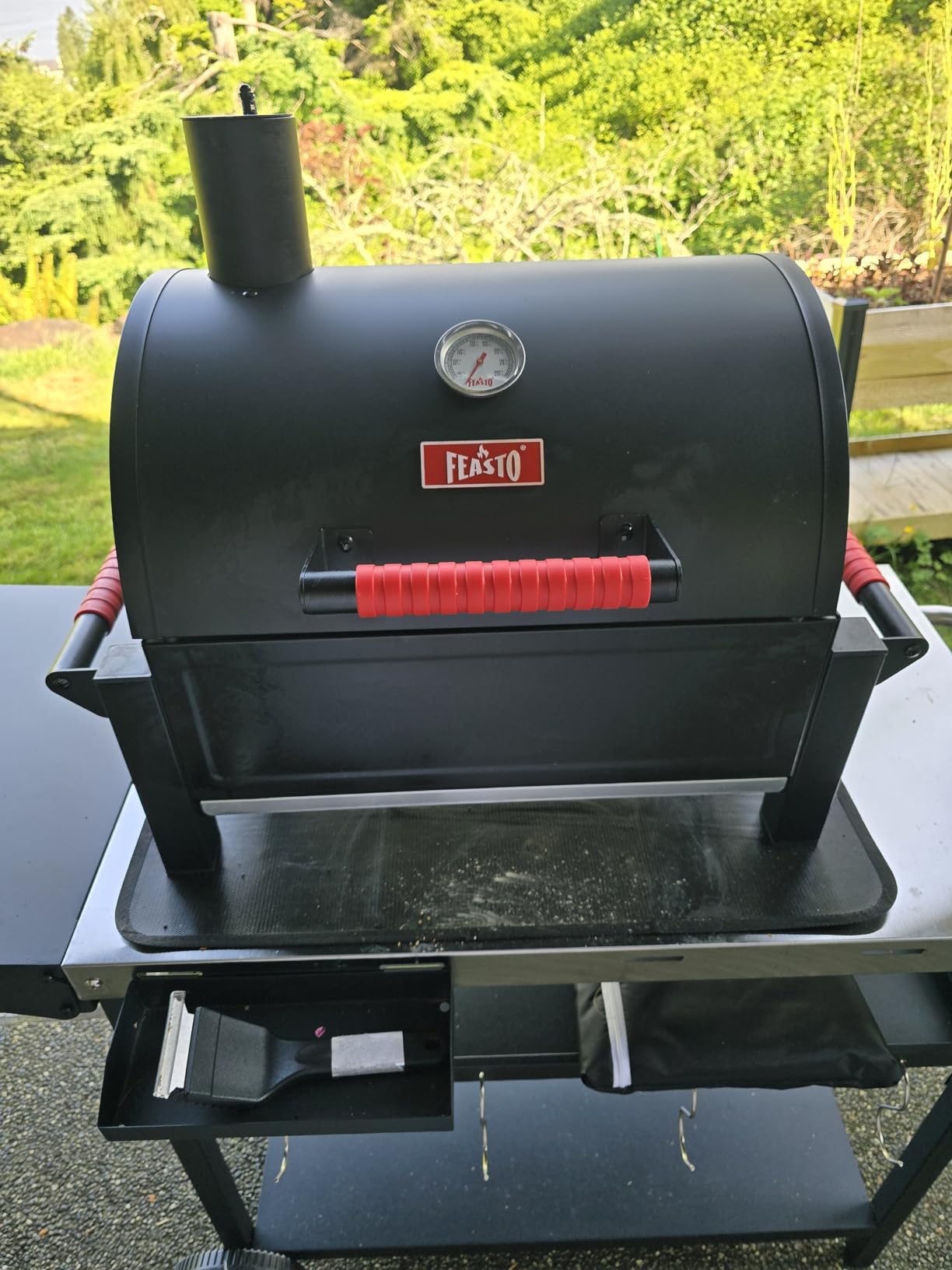 Feasto Heavy-Duty 30-Inch Charcoal Grill with Offset Smoker Grill | Side Table & 831 Sq. In Cooking Space, Outdoor BBQ Grill for Outdoor Barbecue in Backyard, Patio and Parties, Black customer photo 2