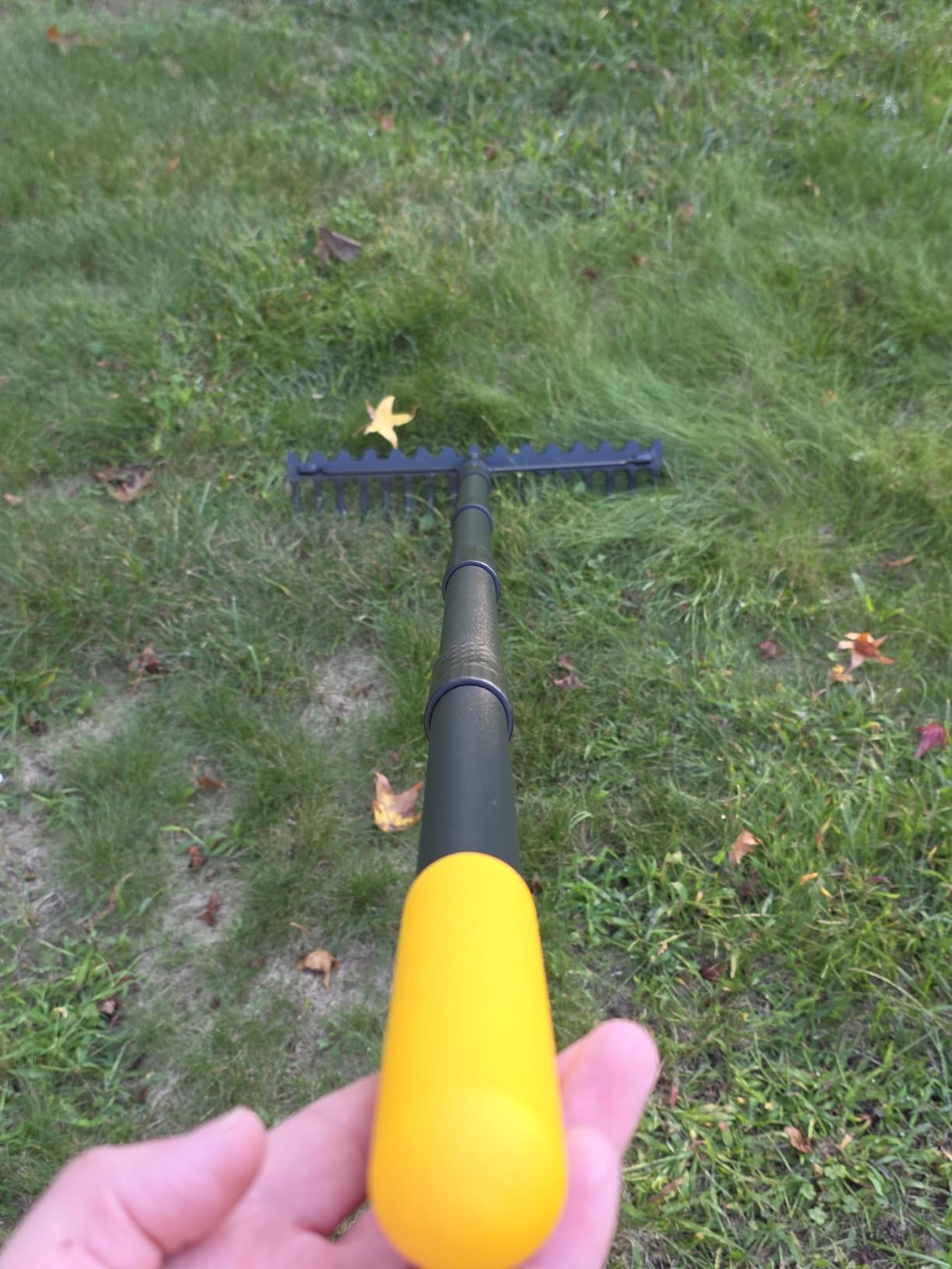Bow Rake, 68-Inch Adjustable Handle Garden Rake with 17 Steel Tines, Heavy Duty Dual-Sided Metal Rake Landscape Gardening Tool for Soil Loosening Lawn Yard Leaves Mulch Thatch Removing customer photo 2