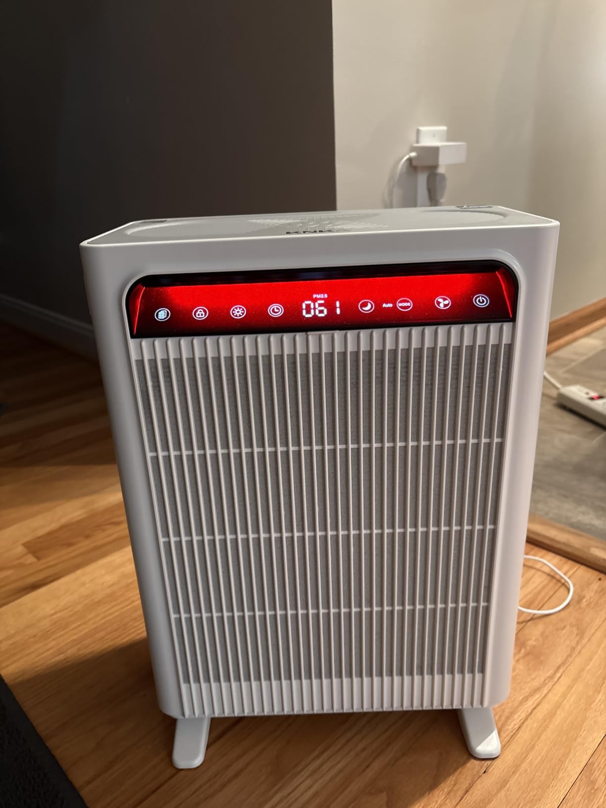 KNKA Air Purifiers for Home Bedroom Up to 1,695 Ft² in 1 Hr, APH4000, White customer photo 1