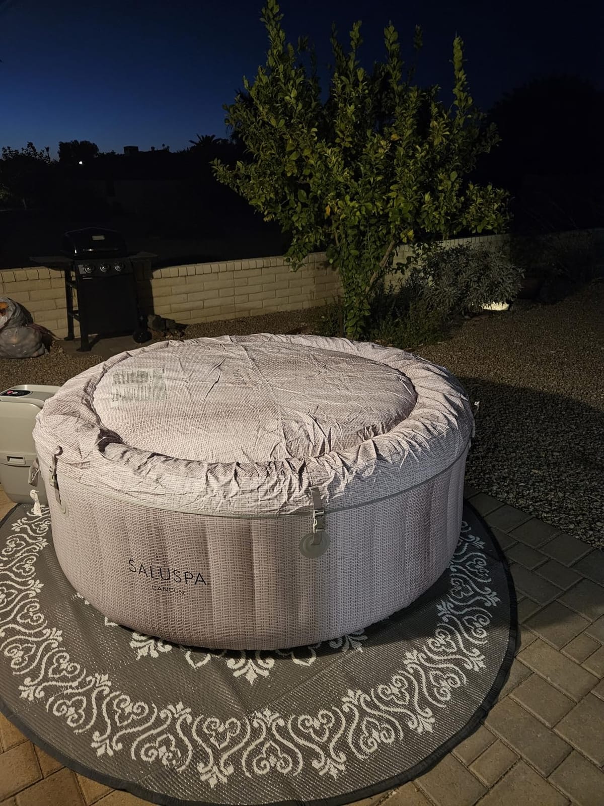 Bestway SaluSpa Cancun Energy-Efficient 2-4 Person Inflatable Hot Tub customer photo 1