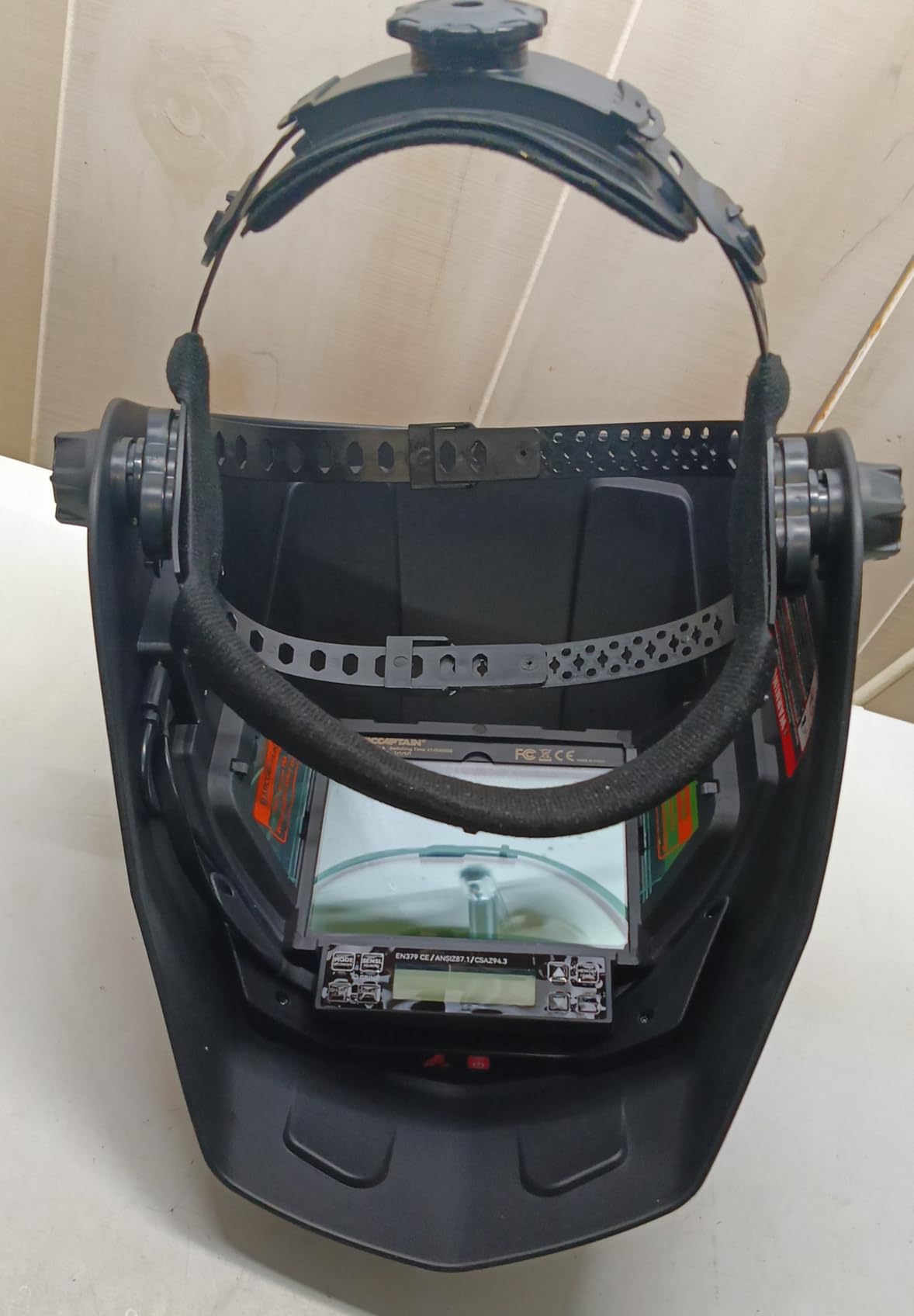 ARCCAPTAIN Intelligent Auto-Shade Welding Helmet, 180° Panoramic Auto-Darkening Hood with Internal Display, True Color 1/1/1/1, Memory & Gradient, Built-in LED Light for TIG/MIG/Stick/Cut/Grind customer photo 1