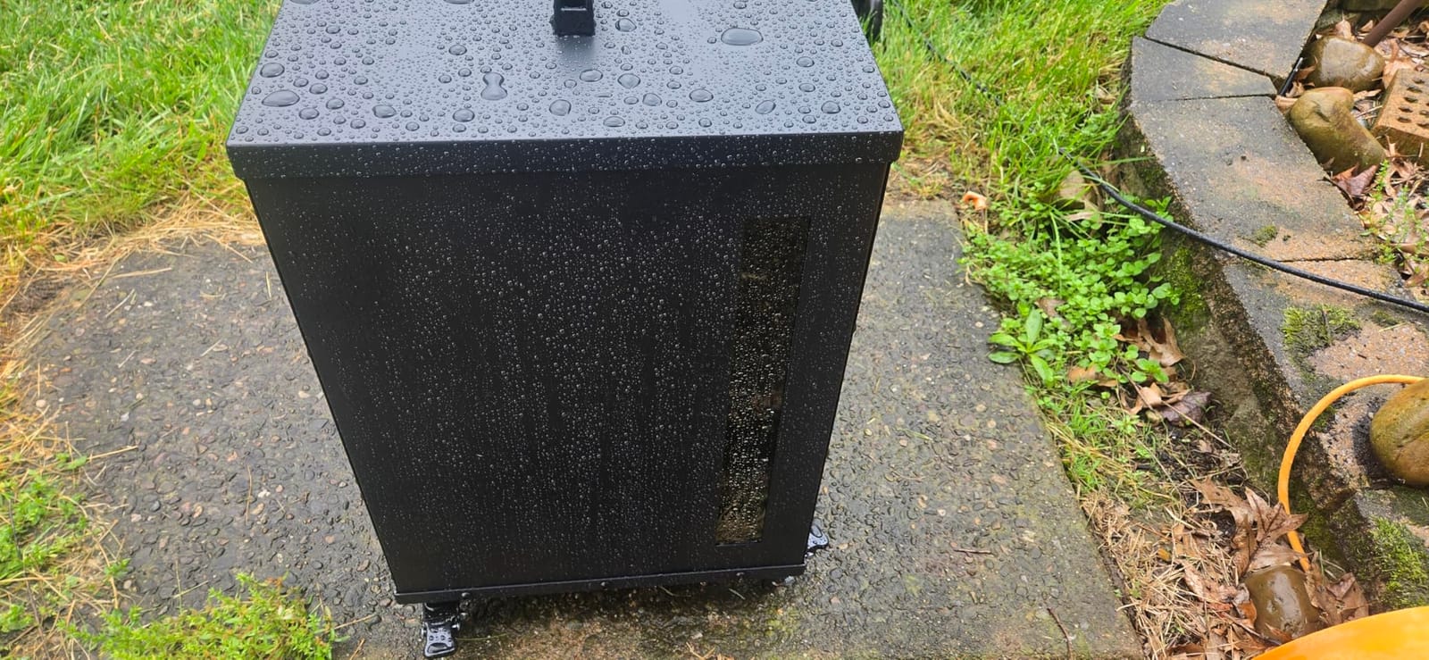 Rayzi 66lb Wood Pellet Storage Bin, Fuel Pellet Carbon Steel Container | Outdoor Waterproof Storage Bin & Rust-Resistant Metal Storage for Wood Pellets, Animal Feed, Charcoal customer photo 2