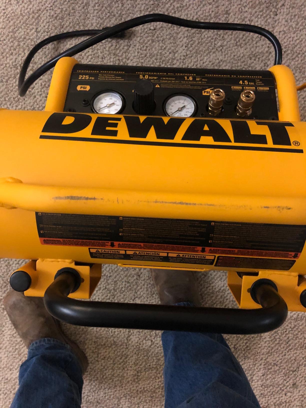 DEWALT Air Compressor, 225-PSI Max, Hand Carry with Wheels, 4-1/2 Gallon (D55146) customer photo 1