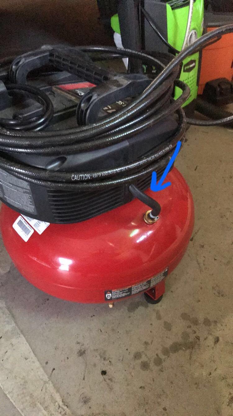 Black & Decker/dewalt C2002-WK Pancake Compressor customer photo 1