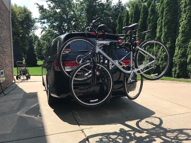 Yakima DoubleDown 4 Hitch Mount Bike Rack for Car, SUV & Truck customer photo 2