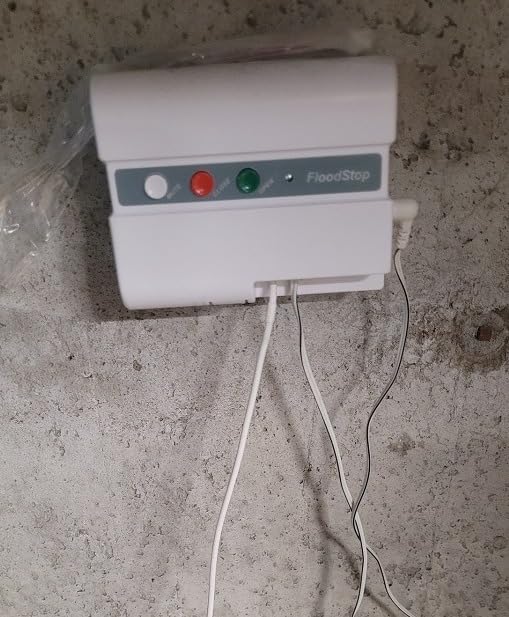 FloodStop Water Heater Leak Detector Kit, 3/4