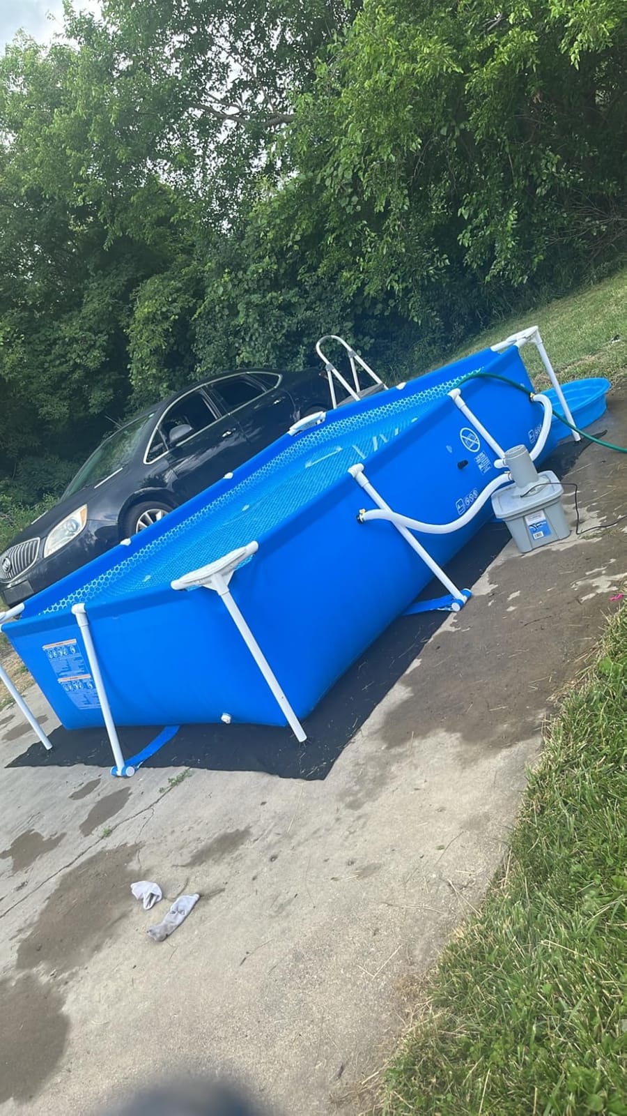 INTEX Metal Frame 9ft 10in x 6ft 6.75in x 29.5in Above Ground Swimming Pool customer photo 1