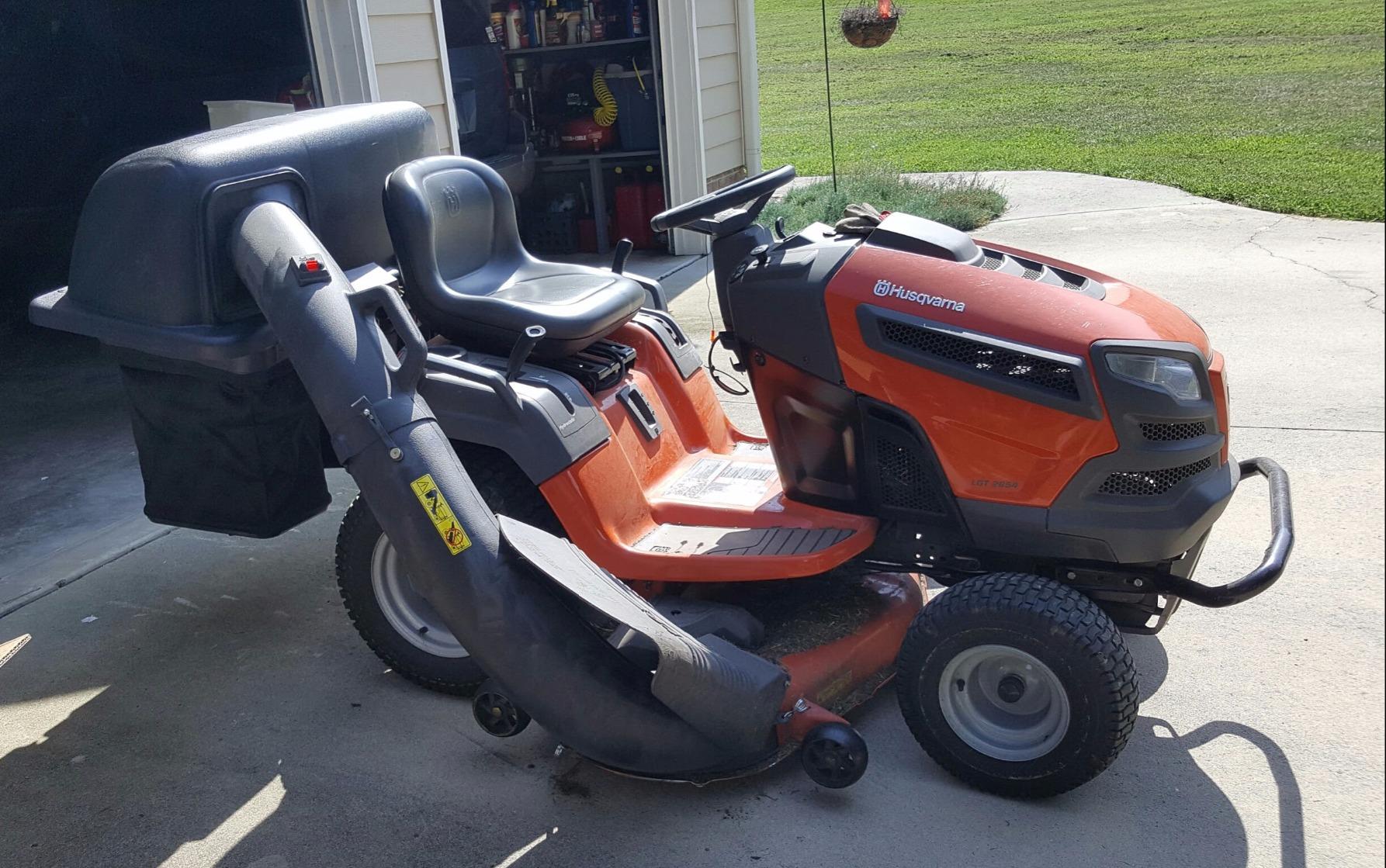 Husqvarna Triple Lawn Mower Bagger, Riding Lawn Mower Accessories For 54-Inch Husqvarna Riding Mowers, Husqvarna YTH2454 Tractor and Poulan Pro Tractors, 9-Bushel Collector with Mesh Bags, Black customer photo 1