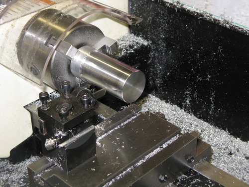Shop Fox 6 in. x 10 in. Mini Metal Lathe M1015 customer photo 2