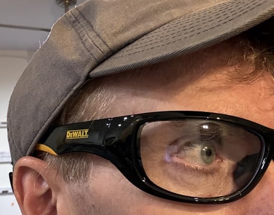 Dewalt Dominator Safety Glasses Dpg94 Unisex Adult Non Slip Polarized Mirrored Rubber Full Rim customer photo 1