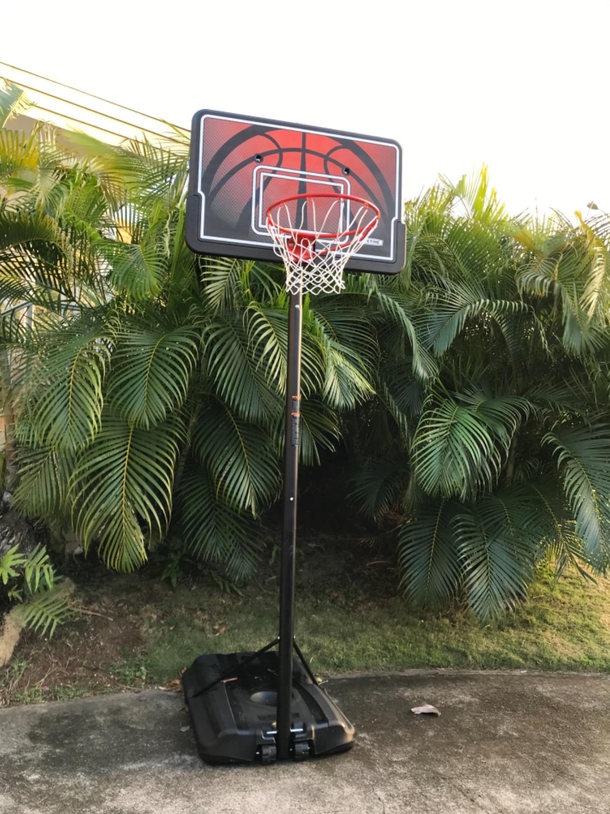 Lifetime Height Adjustable Portable Basketball System, 44 Inch Backboard customer photo 2