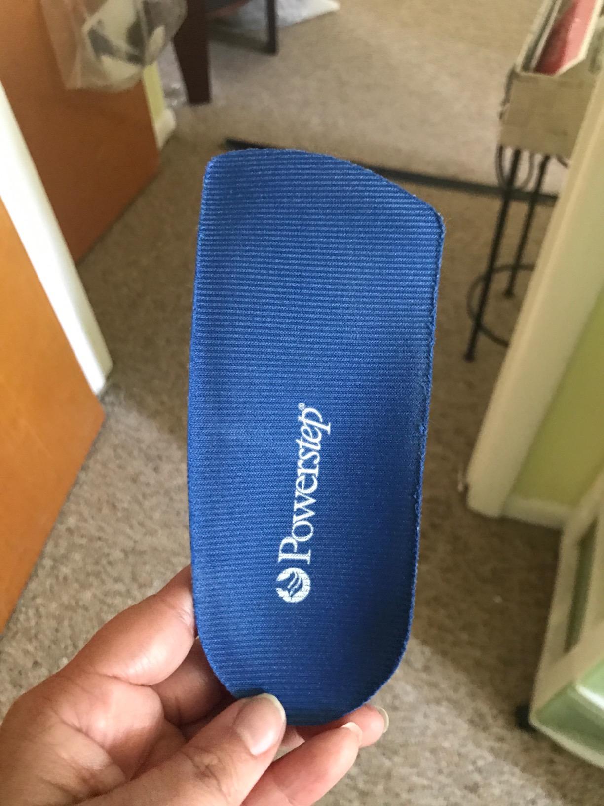 PowerStep Pinnacle 3/4 Orthotic Insole for Tight Shoes, Plantar Fasciitis Relief, Arch Supports Orthotic Insoles for Women and Men, Made in The USA (M10-10.5 / Women's 12) customer photo 1