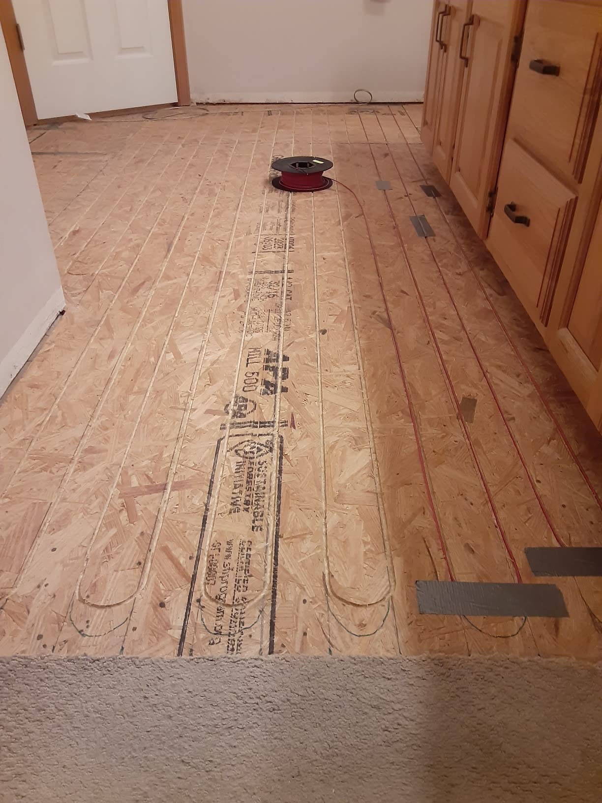 15 Sqft Electric Radiant Floor Heating Cable Kit – 120V Heated Tile Floor System with UWG5 Programmable Thermostat, Sensor, Installation Monitor & 25 Year Warranty, Made in the USA customer photo 1