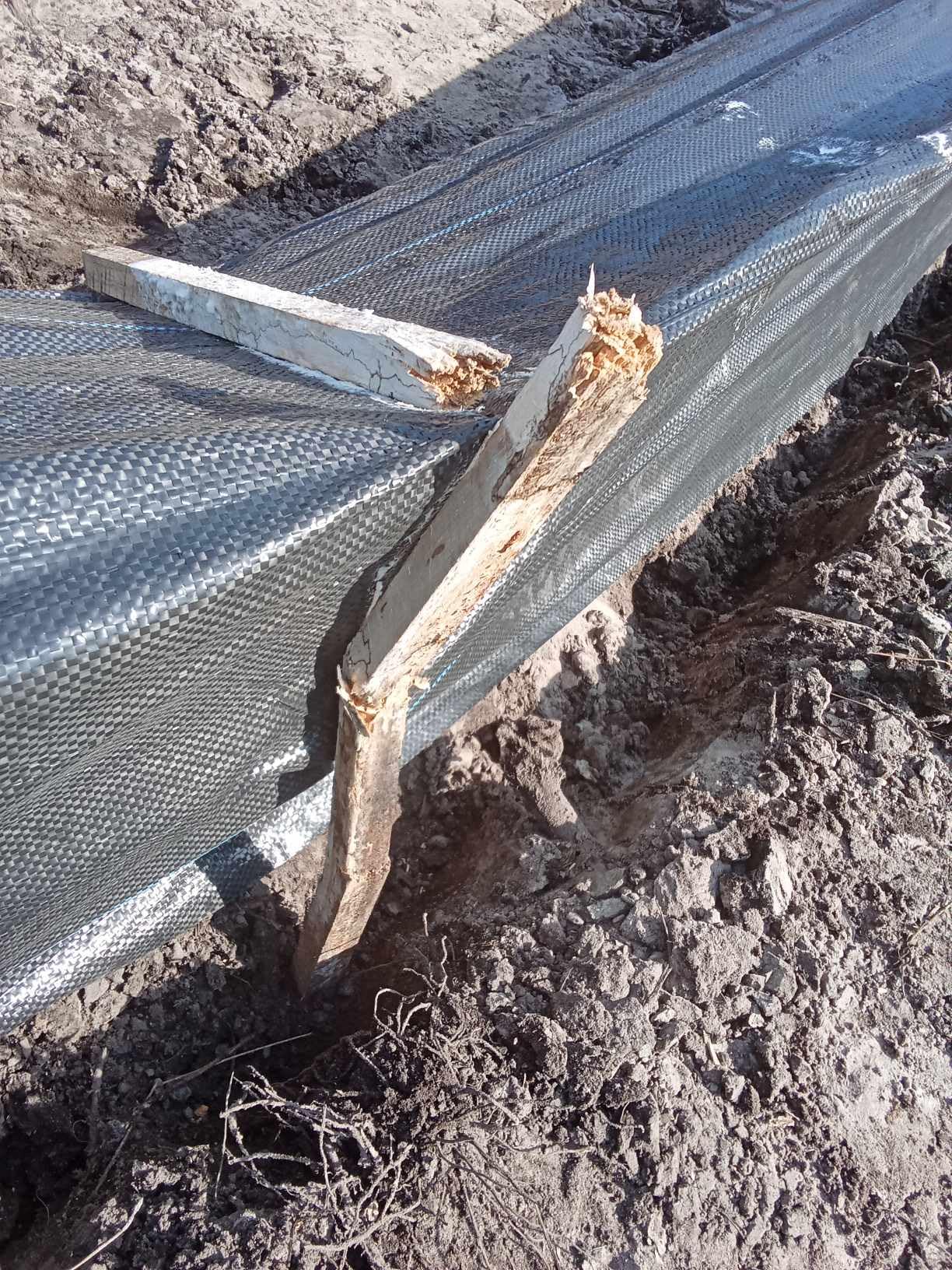 Tenax Silt Fence 31900700 , 3' X 100', Black customer photo 1