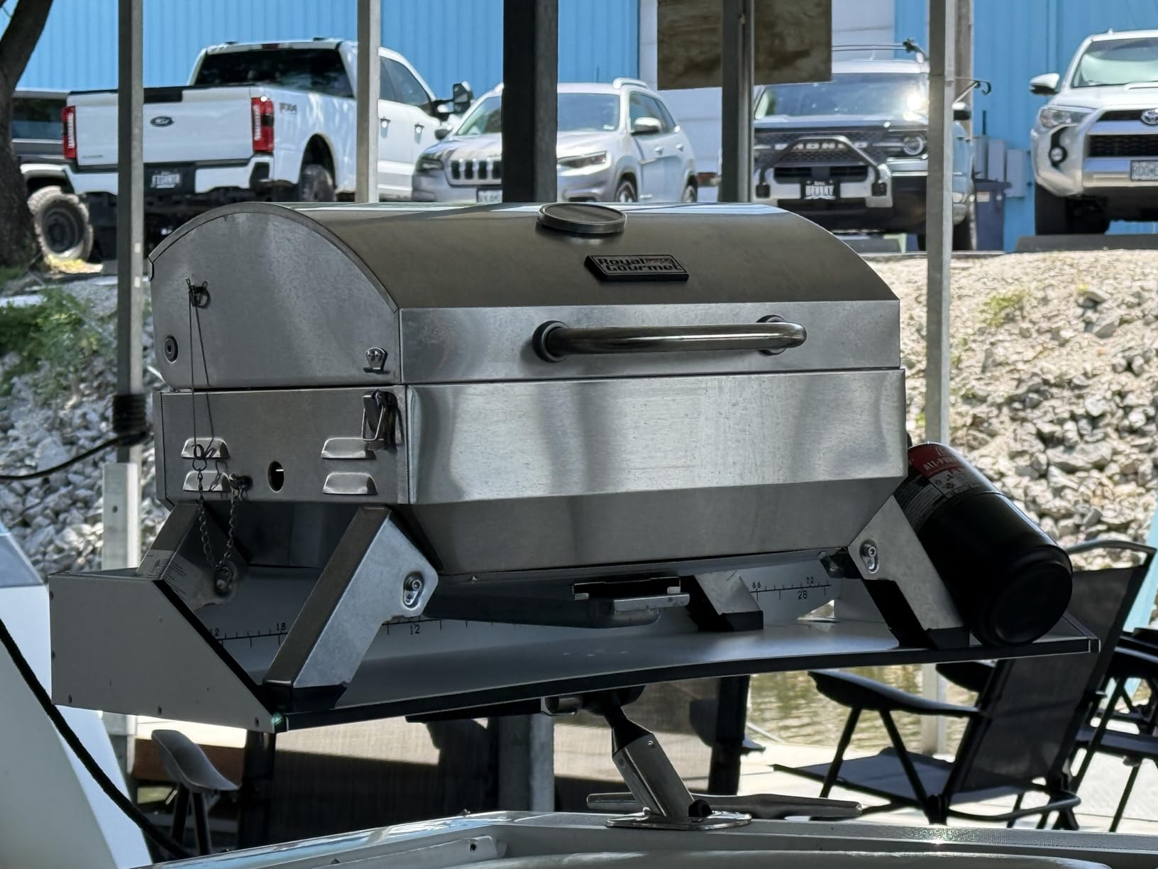 Magma T10-303B HDPE Bait and Fillet Table, 31