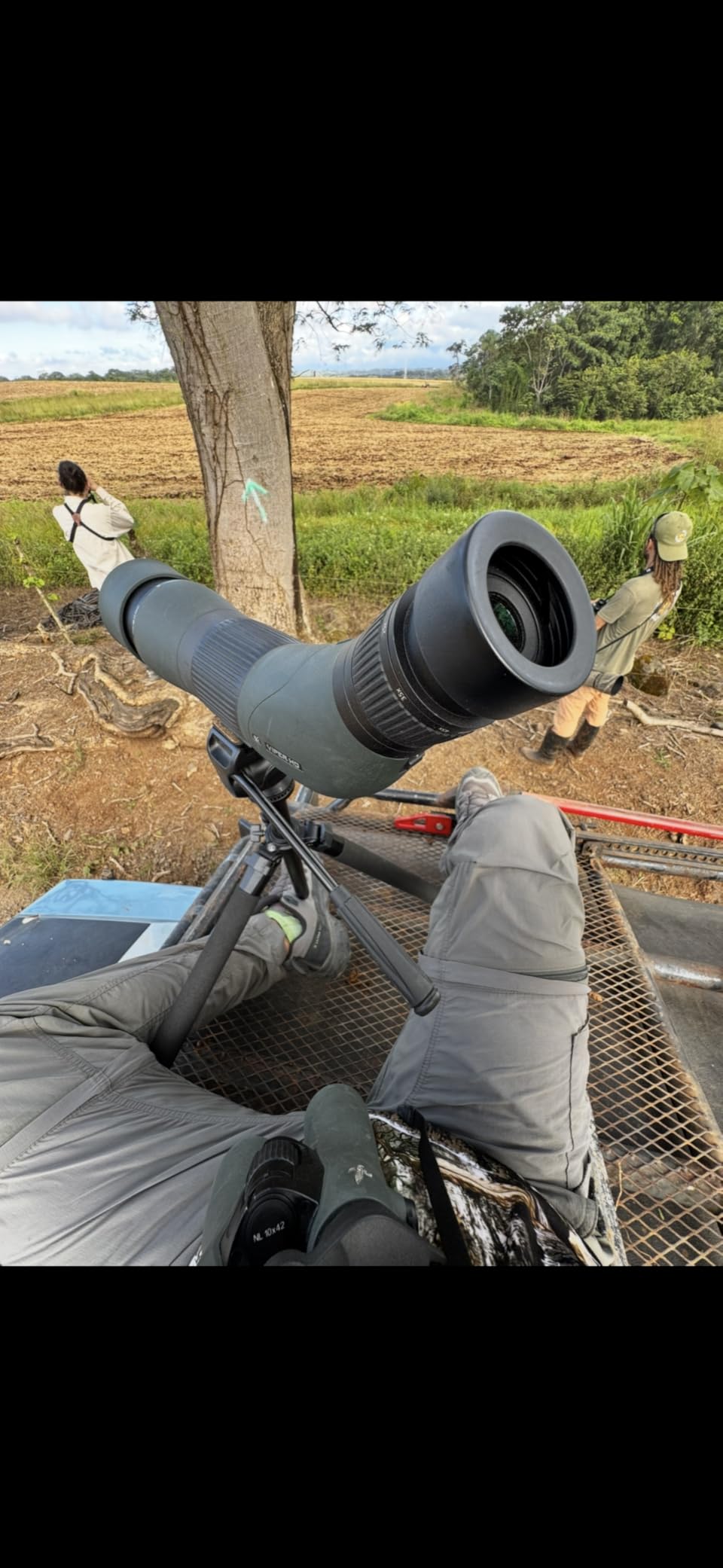 Celestron TrailSeeker Tripod for Spotting Scopes, Binoculars & Cameras customer photo 2