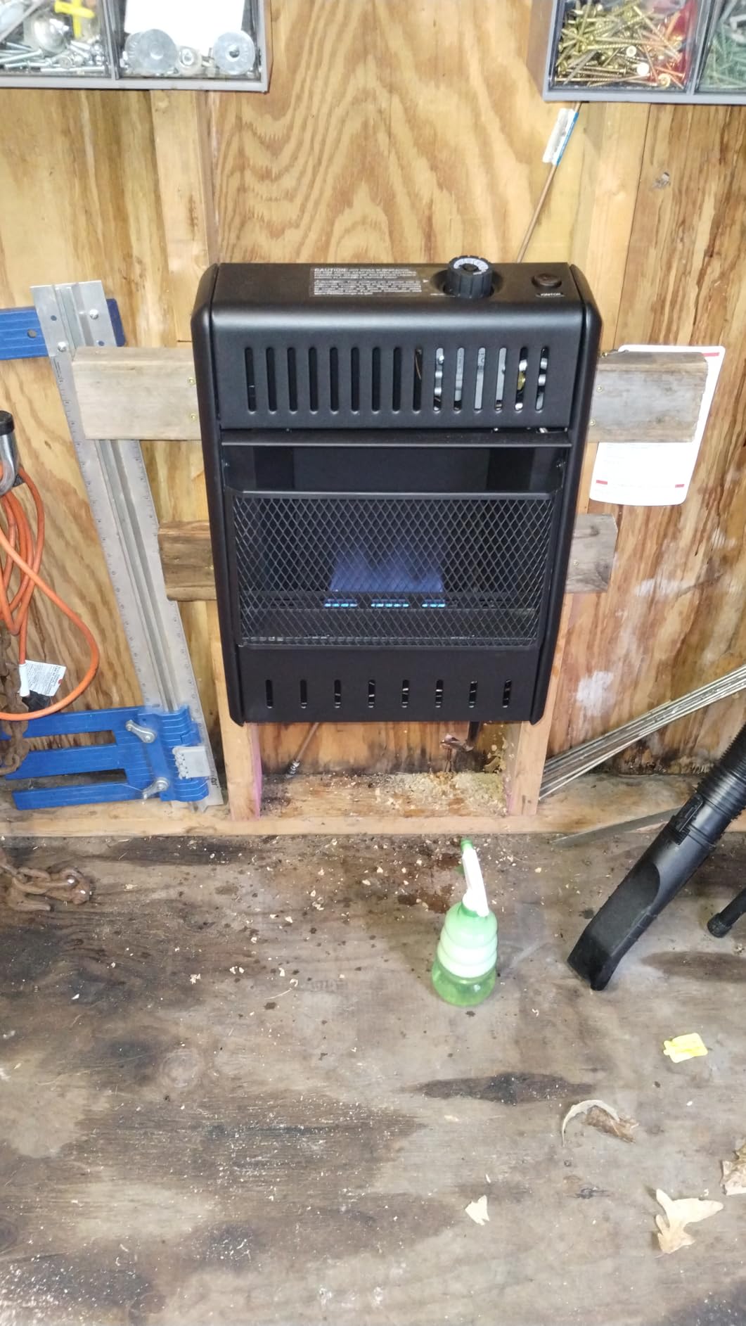 ProCom Liquid Propane Ventless Ice House Heater - 10,000 BTU, T-Stat Control - Model# ML100TBAHR customer photo 2