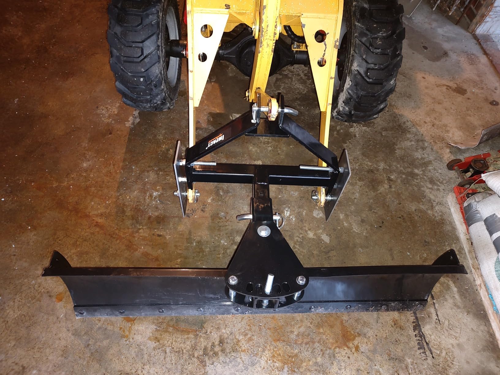 Impact Implements® CAT-0 Three-Point Adapter to 2